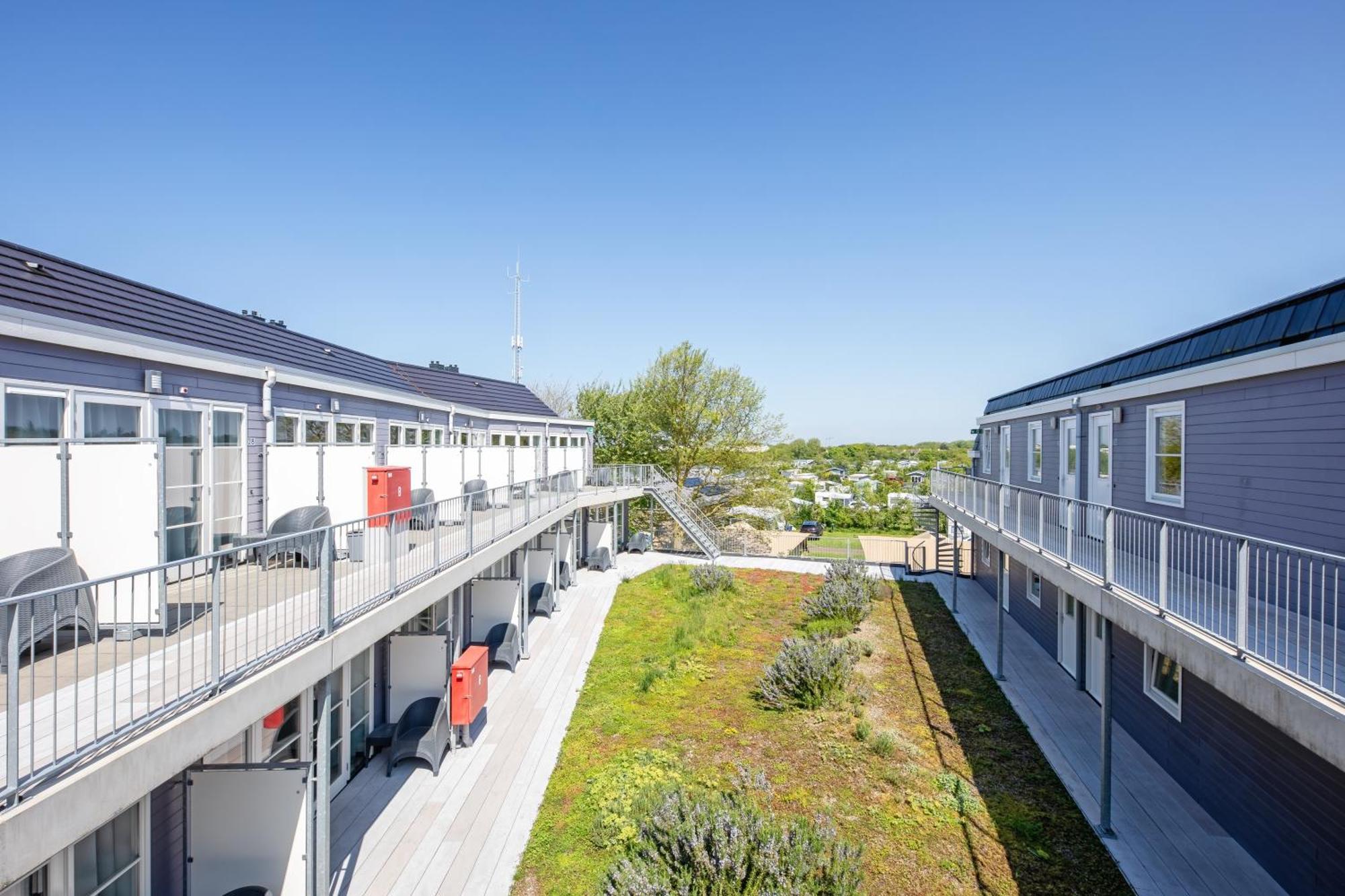 Strandplevier Suites De Koog  Exterior photo