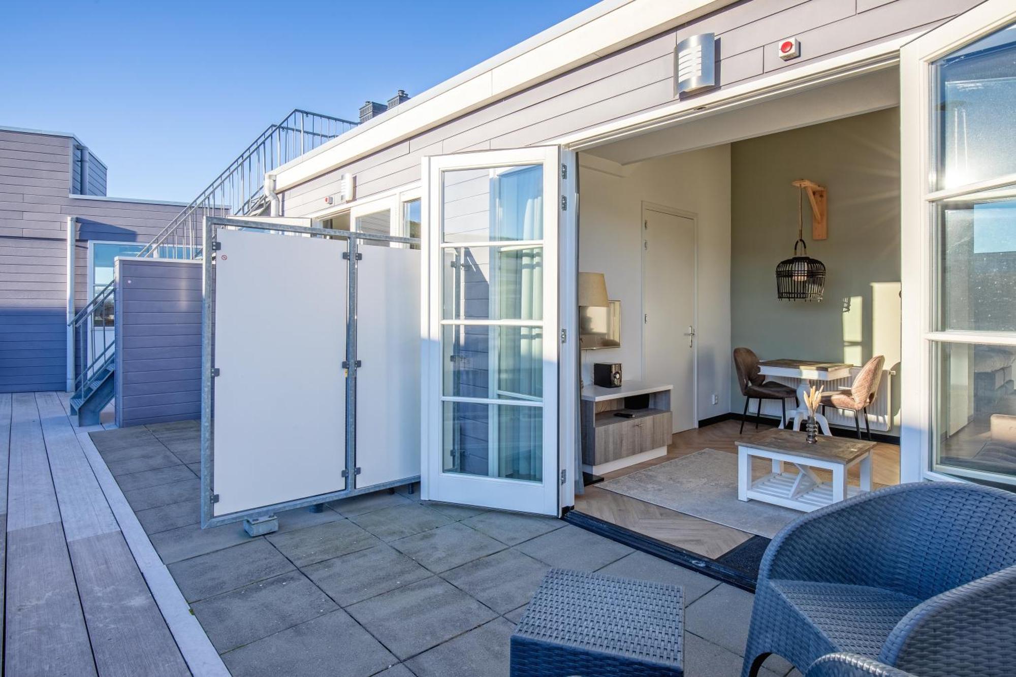 Strandplevier Suites De Koog  Exterior photo