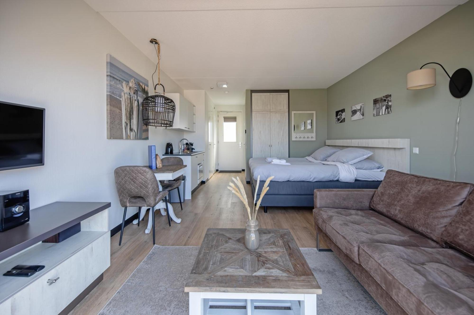 Strandplevier Suites De Koog  Exterior photo